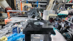 Пробиваем верхнюю часть для плотного контакта